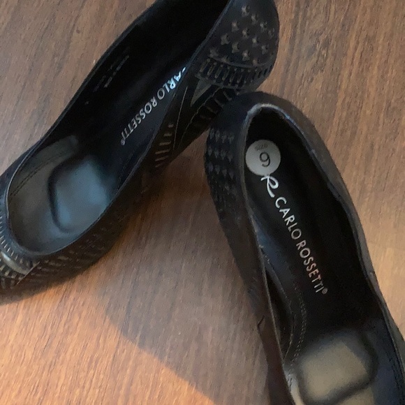 Shoes - Picture 4 of 5